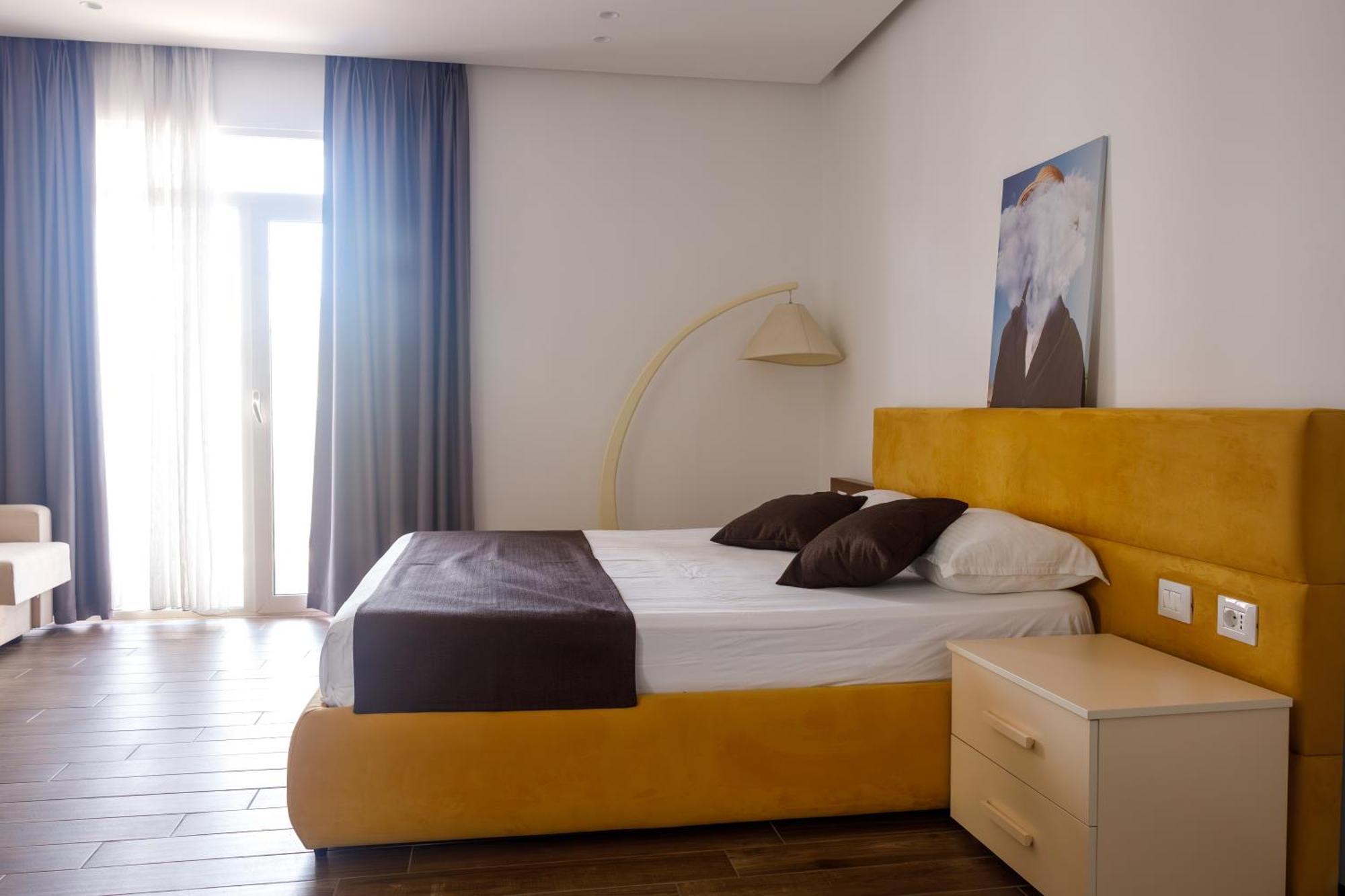 Amh Hotel Durres Ngoại thất bức ảnh