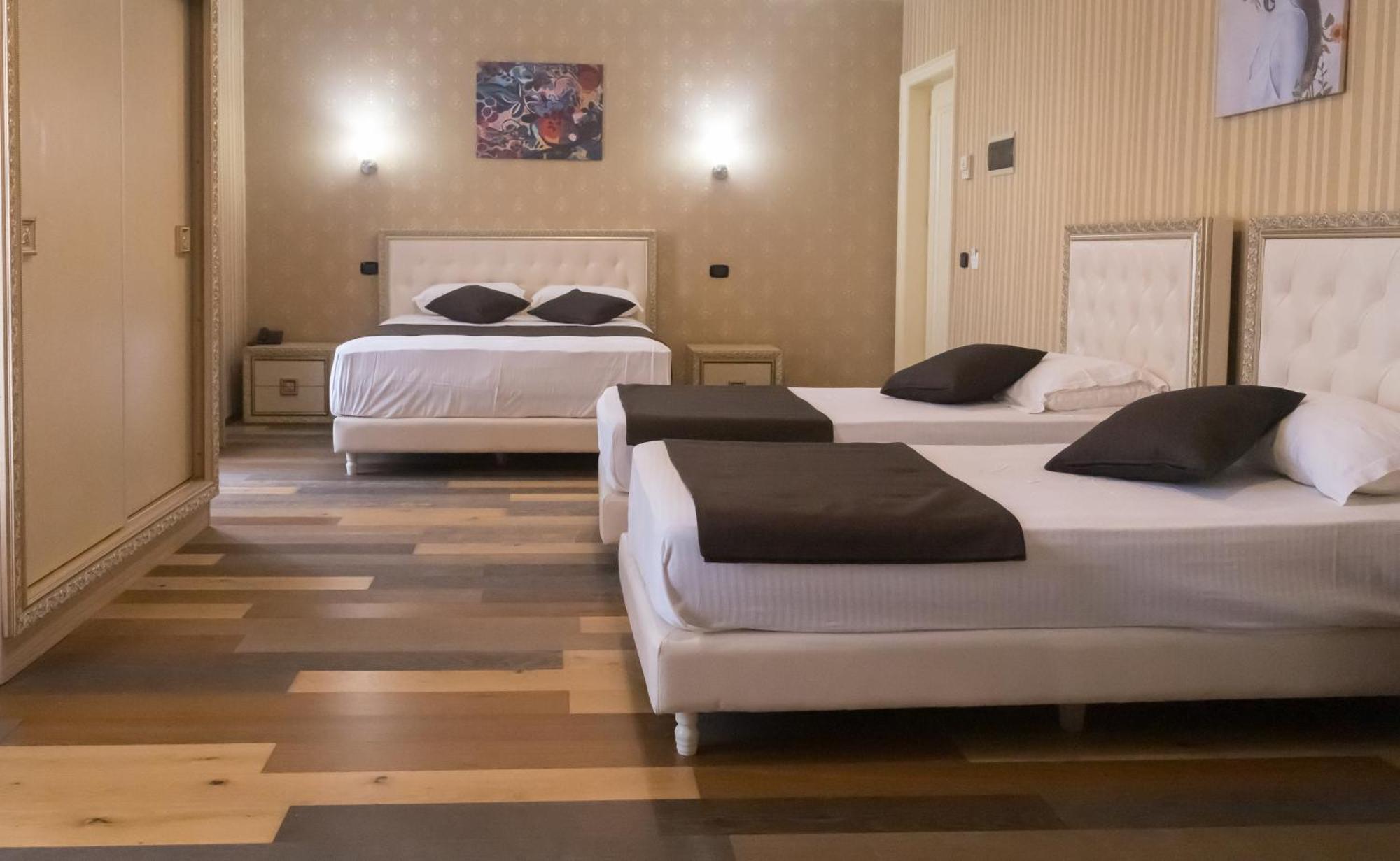 Amh Hotel Durres Ngoại thất bức ảnh