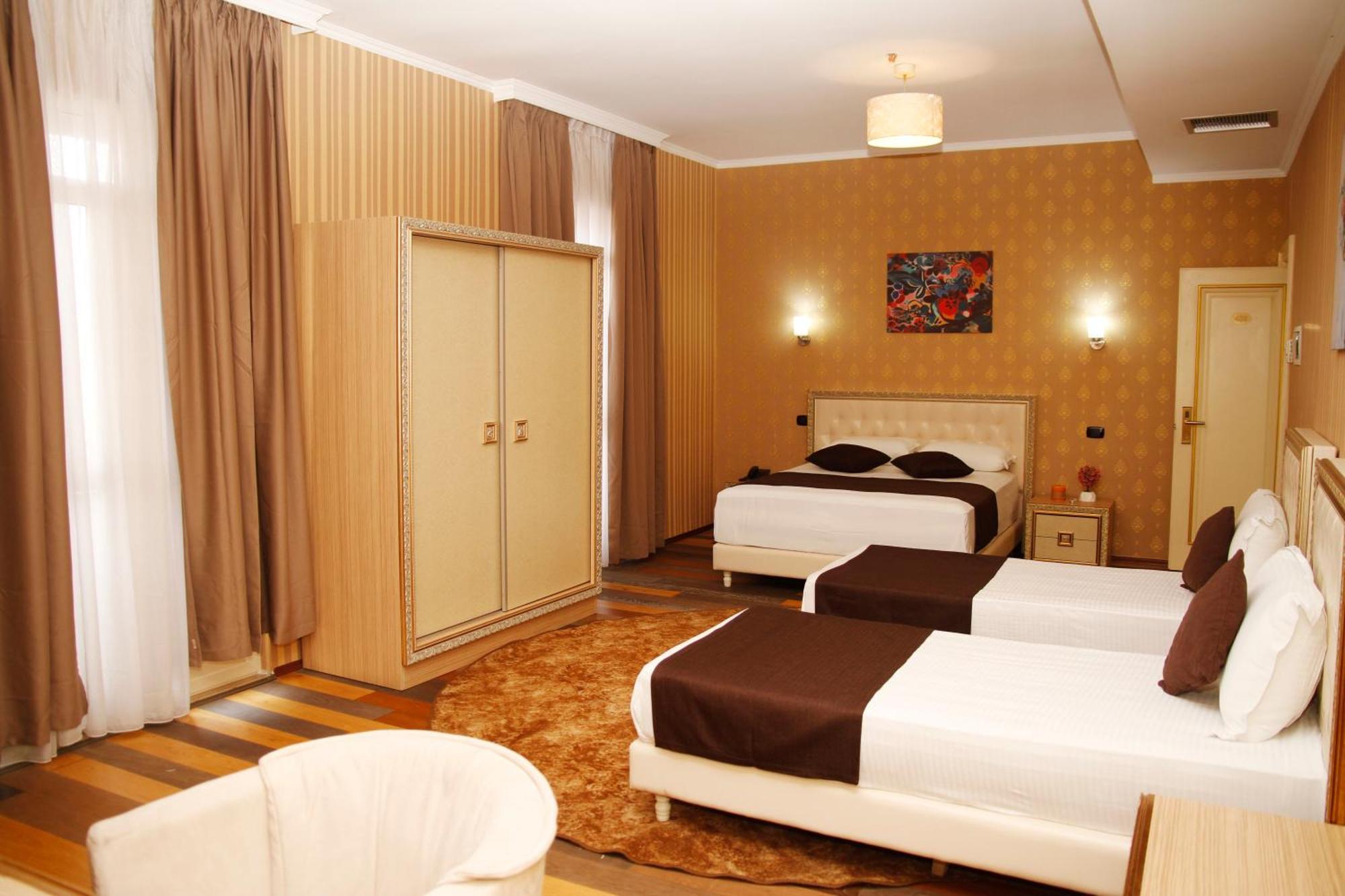 Amh Hotel Durres Ngoại thất bức ảnh