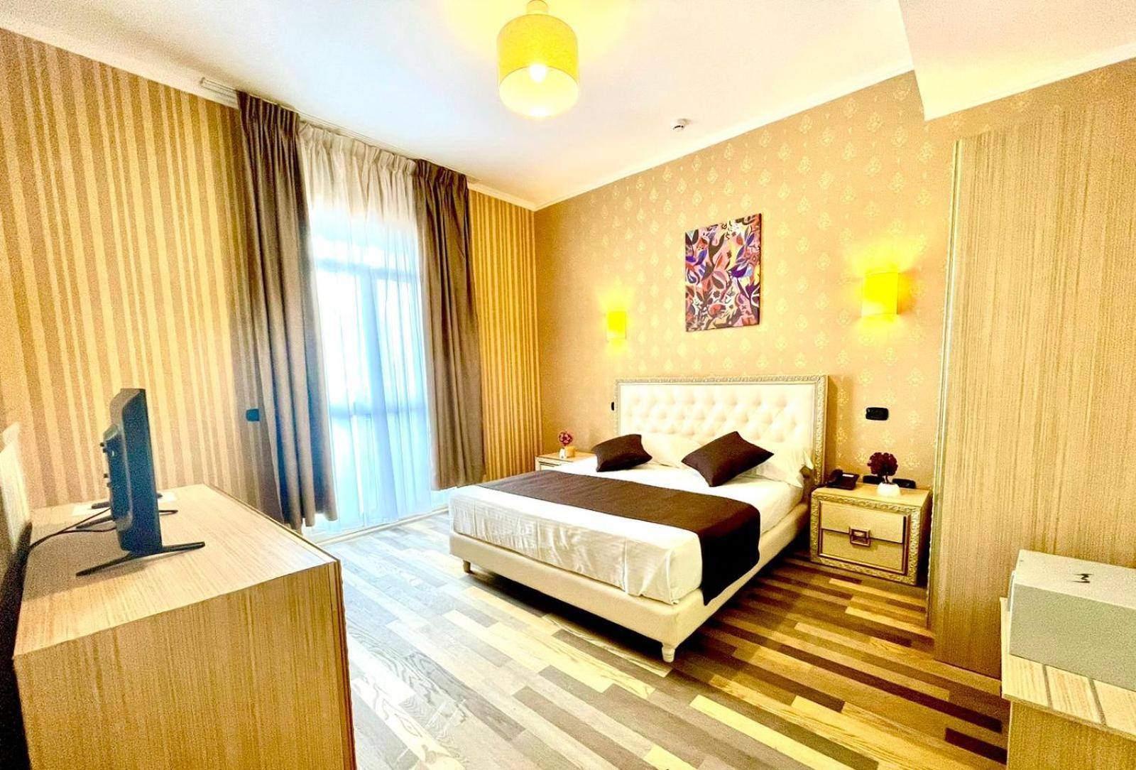 Amh Hotel Durres Ngoại thất bức ảnh