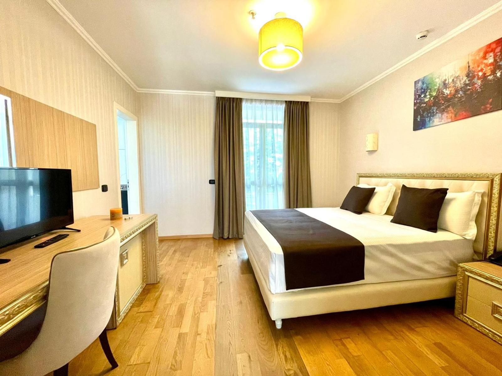 Amh Hotel Durres Ngoại thất bức ảnh